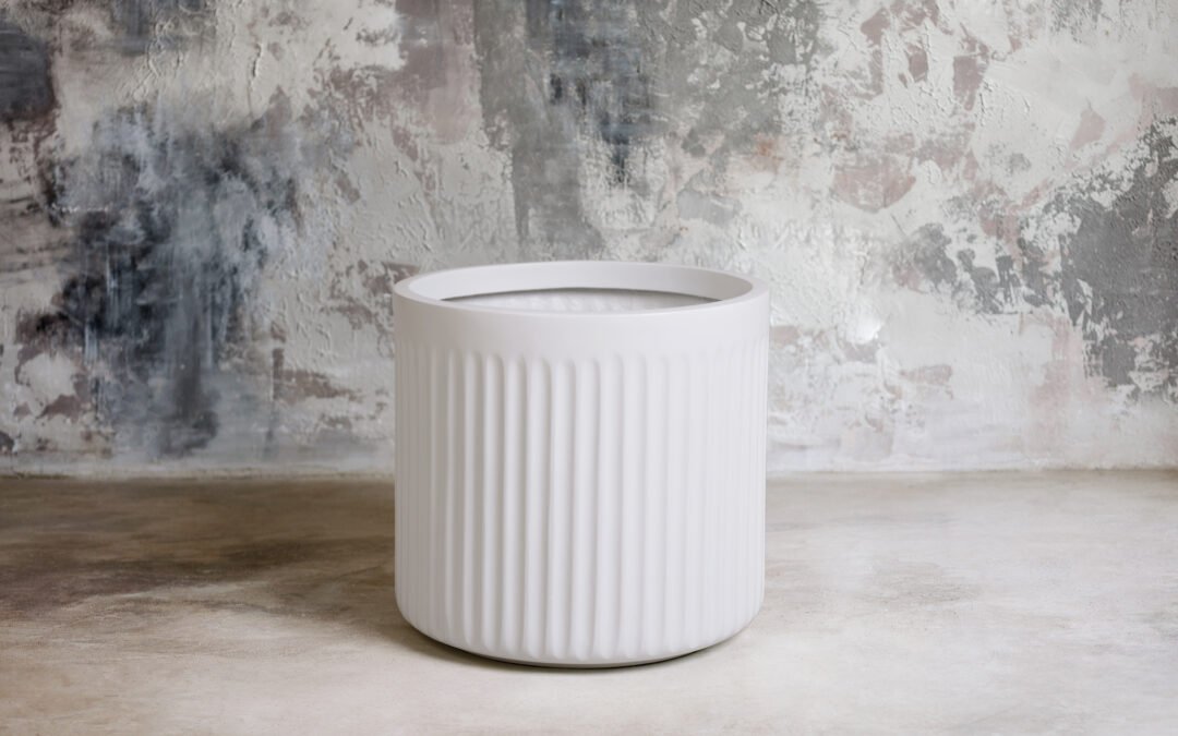 Doric Round II Planter