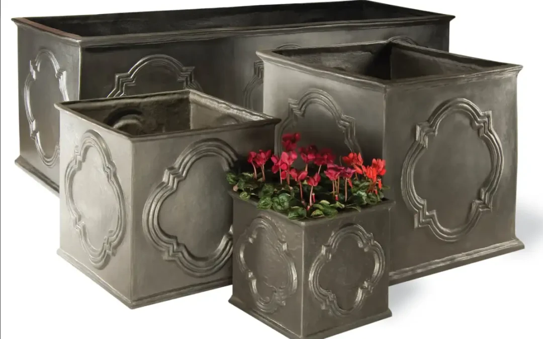 Hampton Planter and Trough